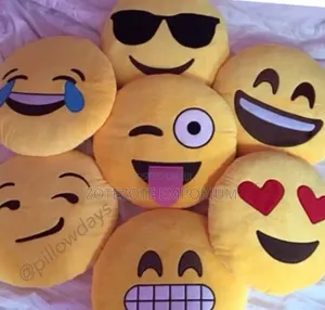 Cute Emoji Pillows - 45cm Diameter