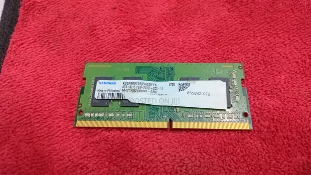 Samsung 4GB DDR4 Laptop RAM - 1