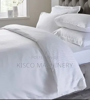 6pc White Duvet Cover Set - Luxury Pintuck