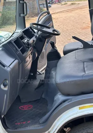 Isuzu NMR 2022 - Imetumika Kenya