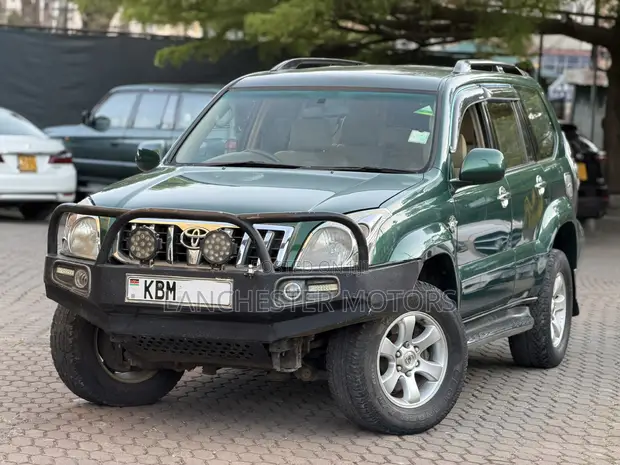 Toyota Land Cruiser Prado 2003 Kijani - 1