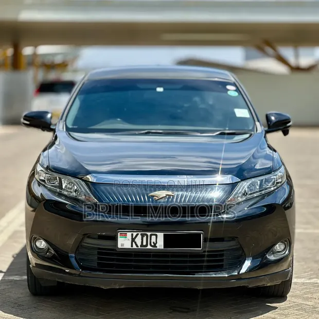 Toyota Harrier 2017 Nyeusi - 1
