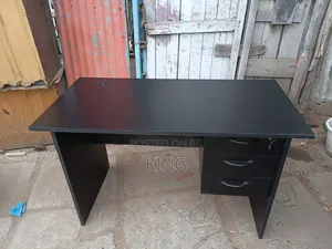 Executive Officer Desk - Mpya Kabisa