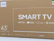 Syinix 43" Smart QLED TV Isiyo na Fremu - 2