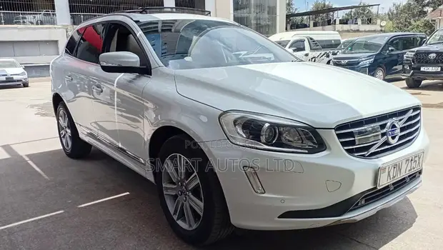 Volvo XC60 2016 Nyeupe - 1