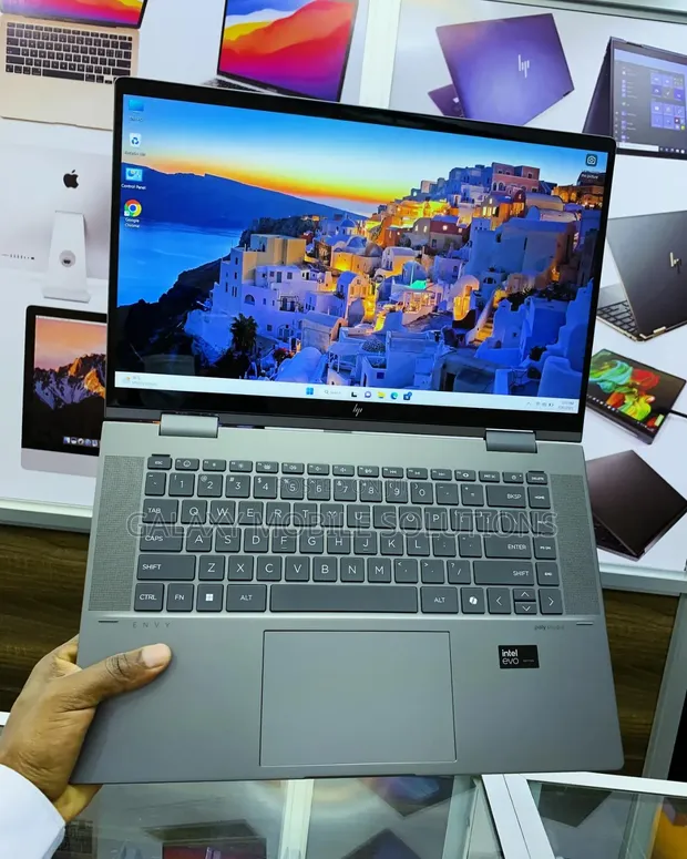 HP Envy x360 15t Laptop: Ryzen 7, 12GB RAM, 512GB SSD - 1