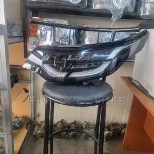 Land Rover Discovery 5 Headlights (Used)