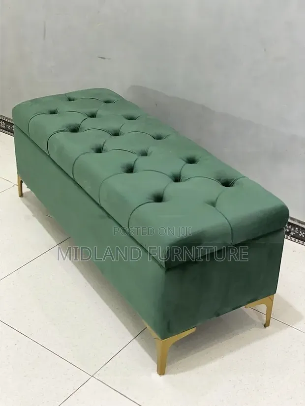 Modern Storage Ottoman / Storage Bench - 1