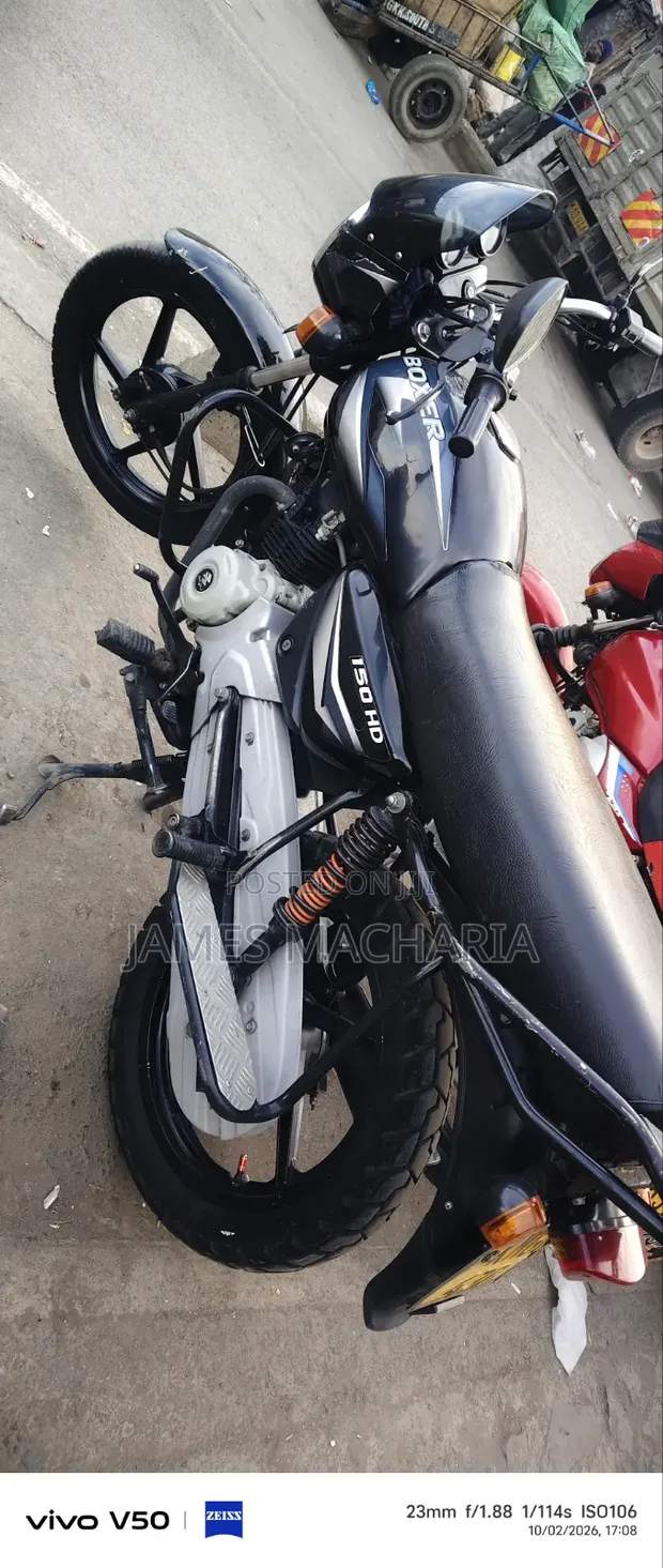 Bajaj Boxer 150 UG 2024 Black - 1