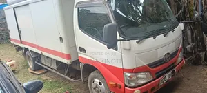 Toyota Dyna Mini Truck