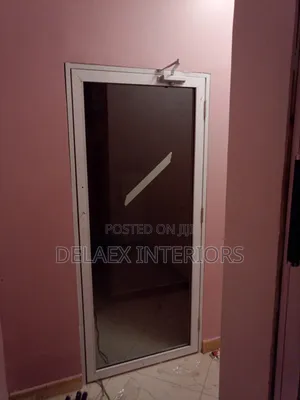Aluminum Swing Door with Glass and Frame