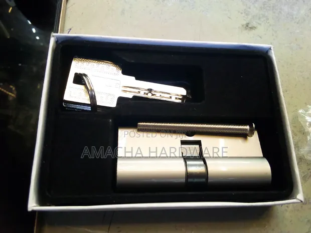 70mm Center Lock Cylinder - 1