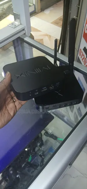 Minix Desktop Computer 4GB RAM Intel Core 2 Quad SSHD 32GB
