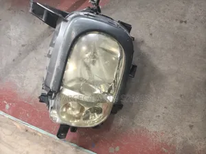 Nissan Cube Headlight (2006 Model, Japan Import)