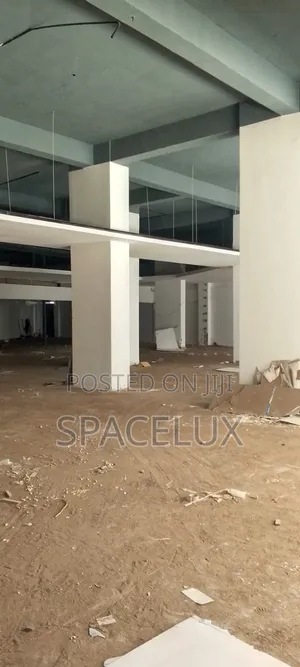 Eneo la Showroom/Supermarket kwa Upangishaji Hurlingham