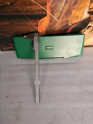 Vernier Caliper 0-200mm Chuma cha Nirobi