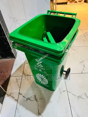 240L Dustbin with Wheels