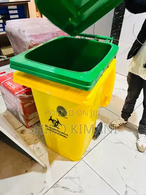 Brand New 240L Dustbin with Wheels