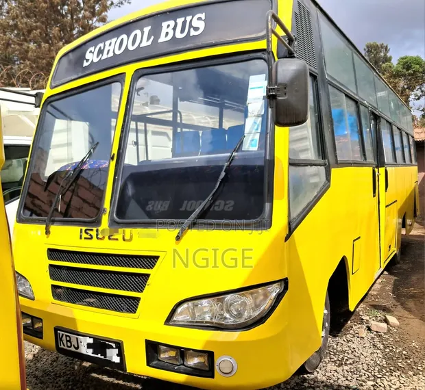 Isuzu FRR 2009 Bus - Yellow - 1