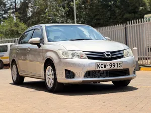 Toyota Corolla Axio 2012 Silver