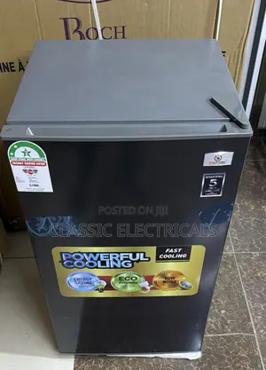SmartPro 95L Fridge Mlango Mmoja na Freezer Juu