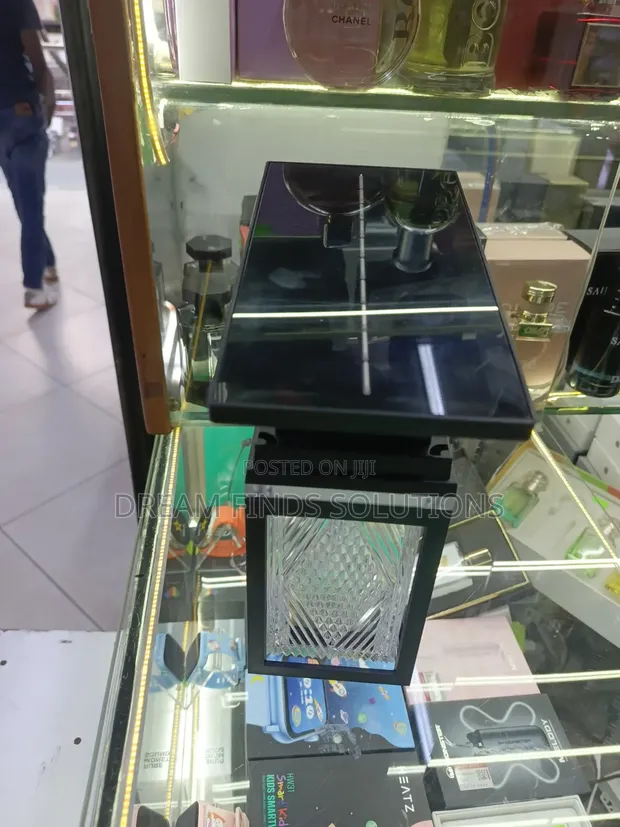Nuru ya Nje ya Solar yenye Ufanisi Mkubwa - 1