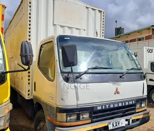 Mitsubishi Canter Lori Rigid