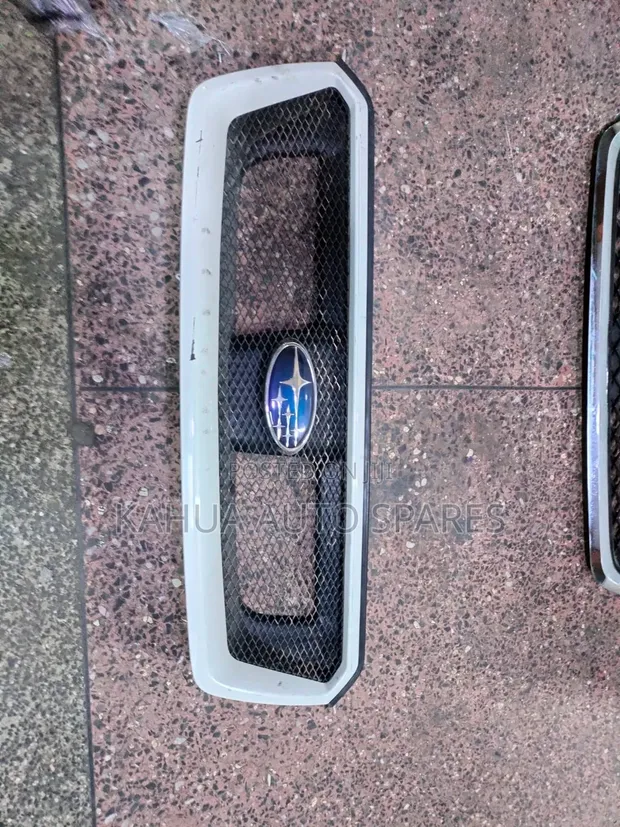 Grille ya Michezo ya Subaru Impreza N16 (2012-2017) - 1
