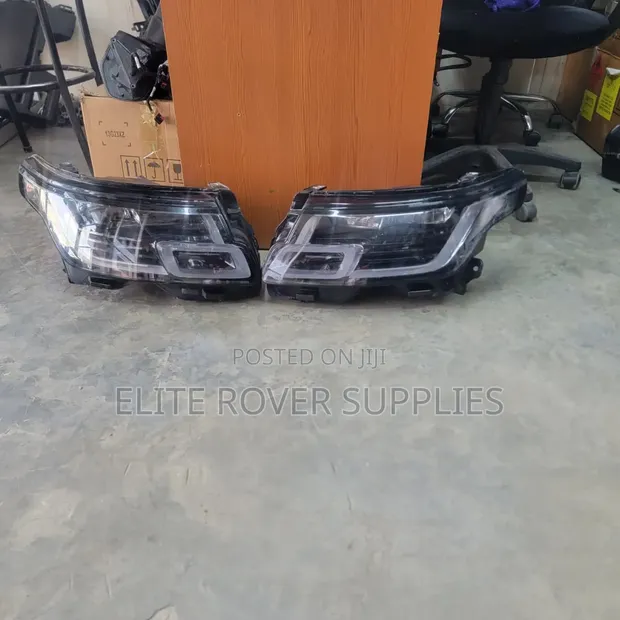 Range Rover Vogue L405 2018 Headlights - 1