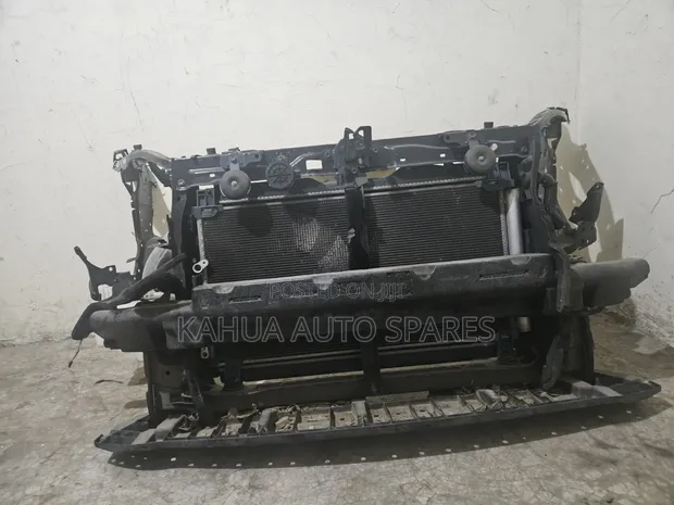 Toyota Noah Nosecut Shell with Radiators (Used) - 1