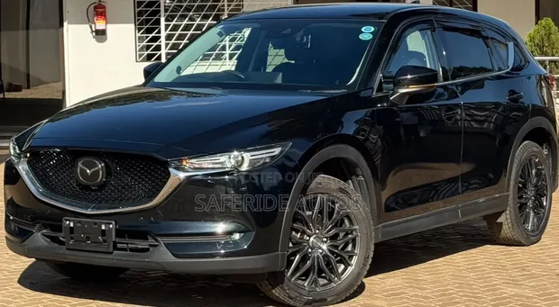 Mazda CX-5 2.2 Diesel AWD 2021 Nyeusi - 1