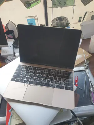 Wataalamu wa Matengenezo ya MacBook Kenya