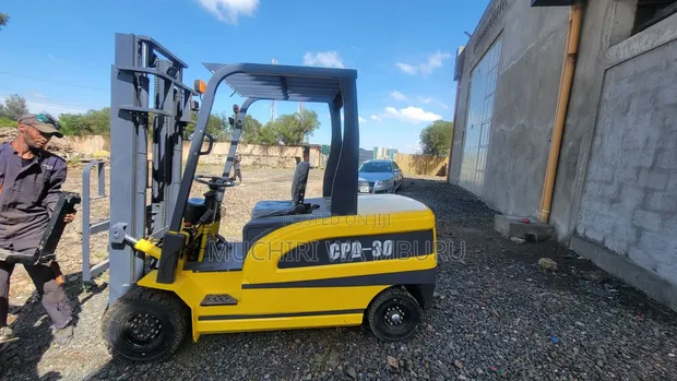 Forklift ya Umeme CPD30 - 1