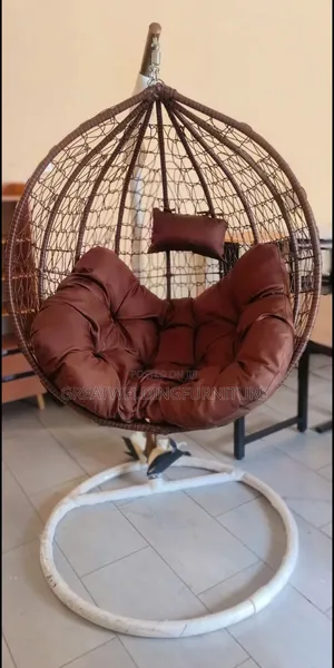 Indoor/Outdoor Rattan Swing Chair with Cushion