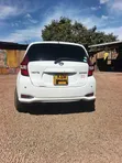 Nissan Note 2017 Nyeupe - 2