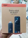 Amazon Fire TV Stick 4K Select - Nyeusi - 1