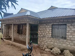 Bungalow ya Vyumba 3 Inauzwa Kashani, Utange