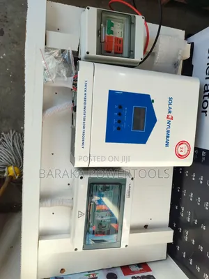 Mfumo wa 1.5kva wa Hybrid Solar Inverter