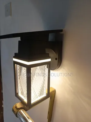 The Boulevard Lantern: High-End Dusk-to-Dawn Exterior Sconce