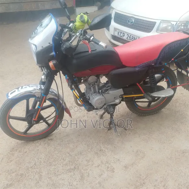 Bajaj Boxer 2025 Nyekundu - 1