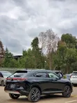 Honda Vezel 2021 Hybrid Nyeusi - 4