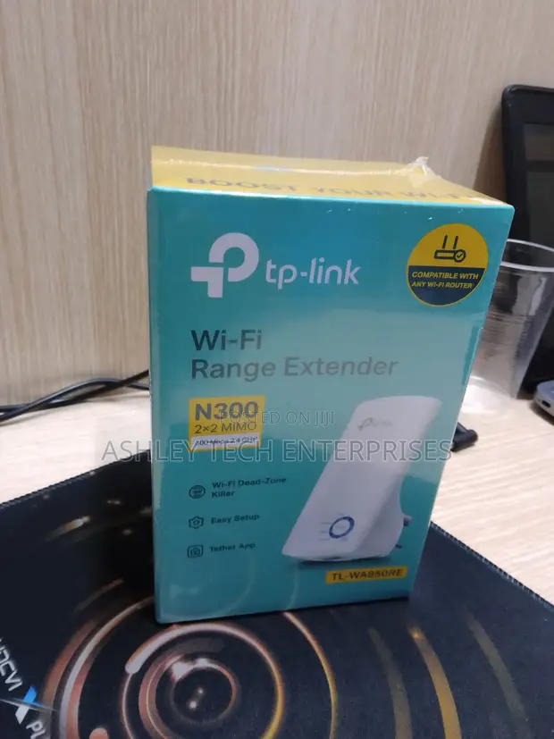 TP-Link TL-WA850RE WiFi Extender - 1