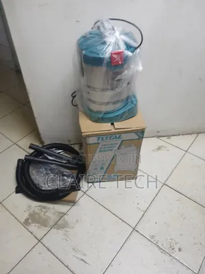 Total 12L Industrial Vacuum Cleaner 800W