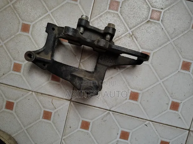 Land Cruiser 79 Series AC Bracket - 1