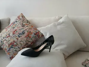 Ancg Aimeigao Viatu vya Ngozi Nyeusi vya Quilted - Size 40