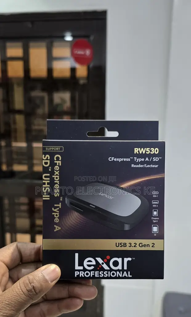 Lexar Professional RW530 CFexpress Type B/SD Card Reader - 1