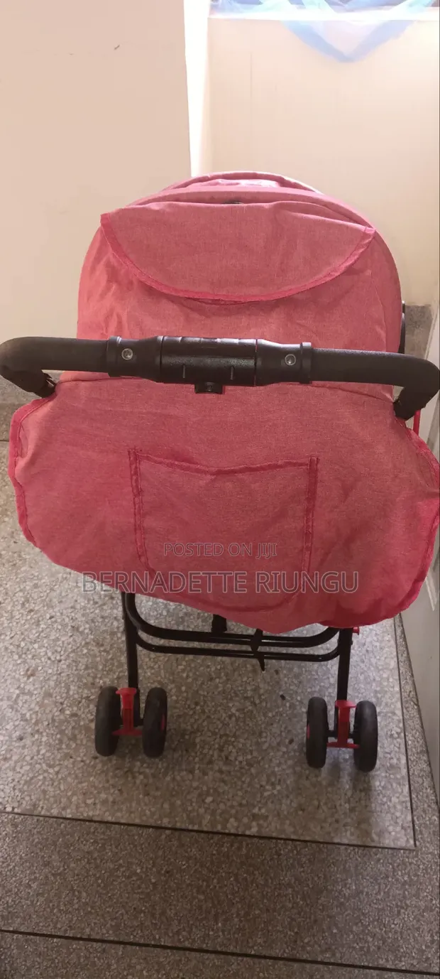 Combi Lightweight Stroller - Black & Maroon - 1