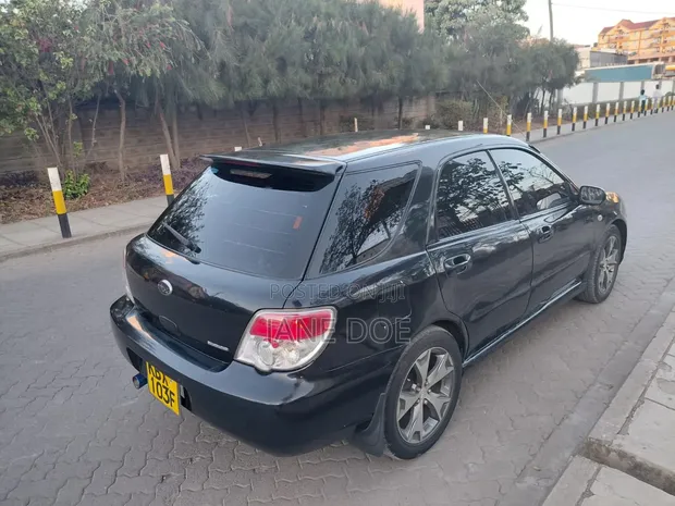 Subaru Impreza 2007 Nyeusi - 1
