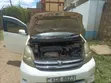 Toyota Isis 2009 Nyeupe - 1
