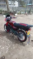 Bajaj Boxer 100 2023 Nyekundu - 3